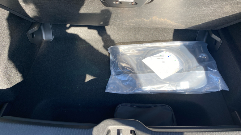 Volvo EX30 315kW Twin Motor Performance Plus 69kWh 5dr Auto Electric Estate